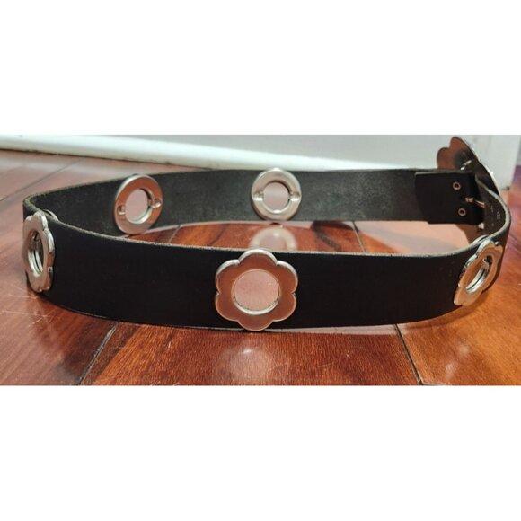 Croute De Cuir Leather Grommet Belt Flower Buckle Black Split Leather Sz 38 Y2K - Picture 6 of 13